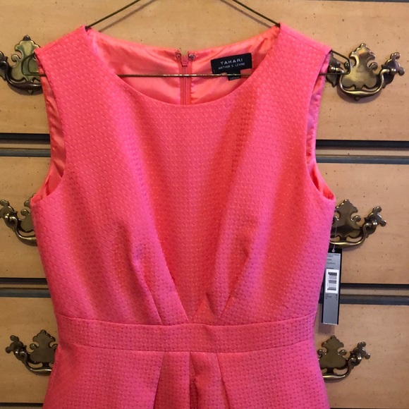 Tahari dress size 4 brand new - Picture 2 of 3